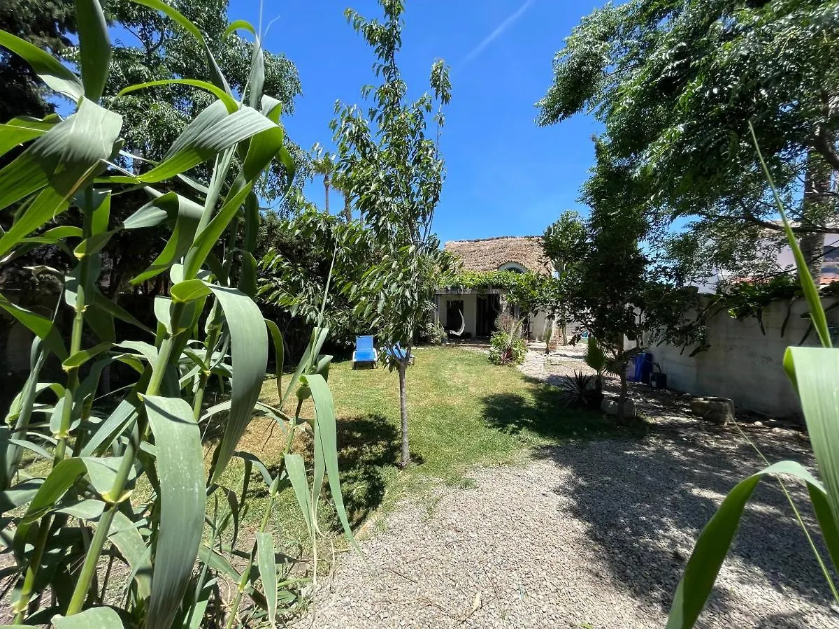 Chozito De Paja A 300M. Playa Mangueta Guest House El Palmar  Spain