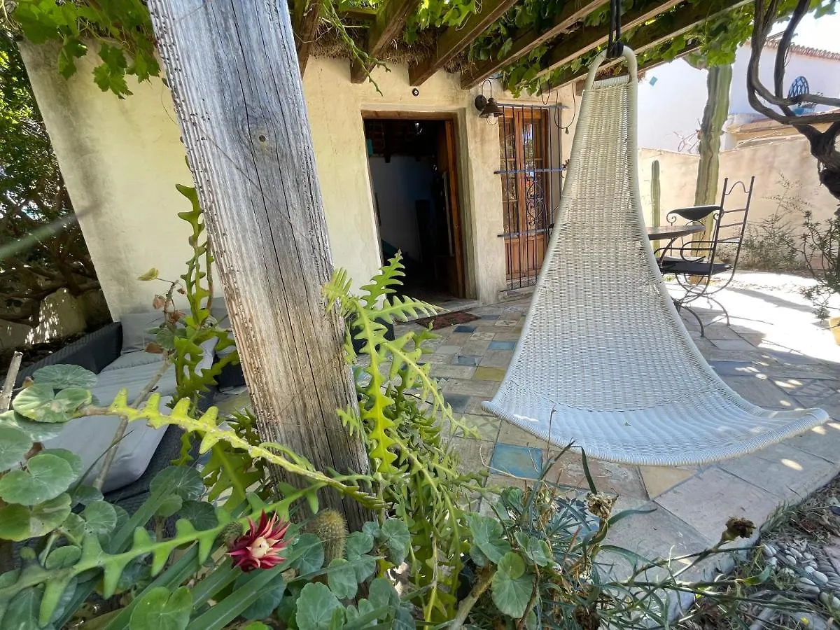 בית הארחה אל פלמאר 	Chozito De Paja A 300M. Playa Mangueta